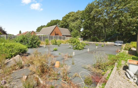 Plot for sale in Quedgeley photo